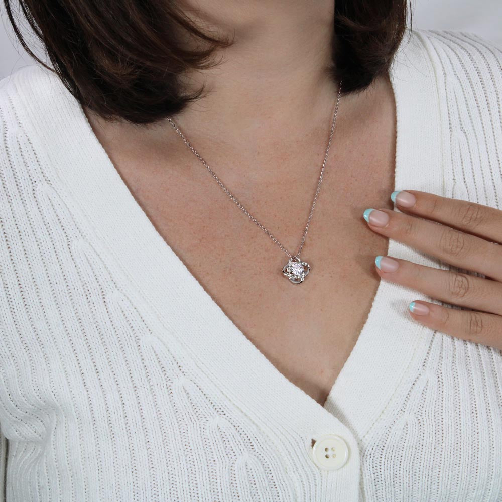 To My Mother, Love Knot